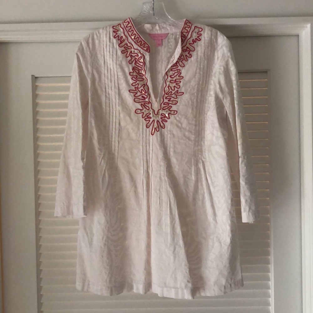 Size Medium Lilly Pullitzer blouse